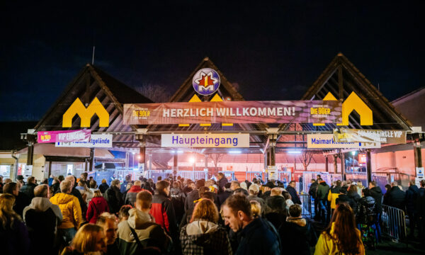 Sunshine Live 90er Party

Foto: Thomas Niedermüller /  www.niedermueller.de